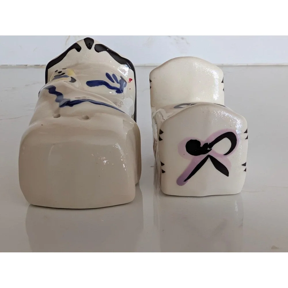 The Unbranded Brand vintage ceramic